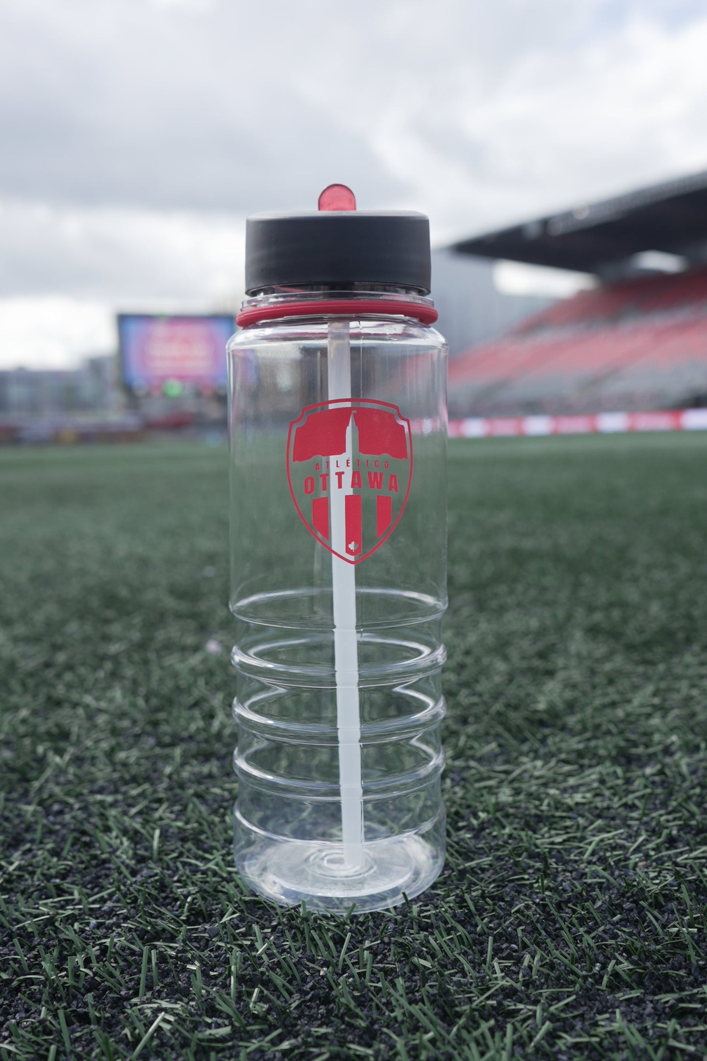 Atlético Ottawa Flip Straw Water Bottle
