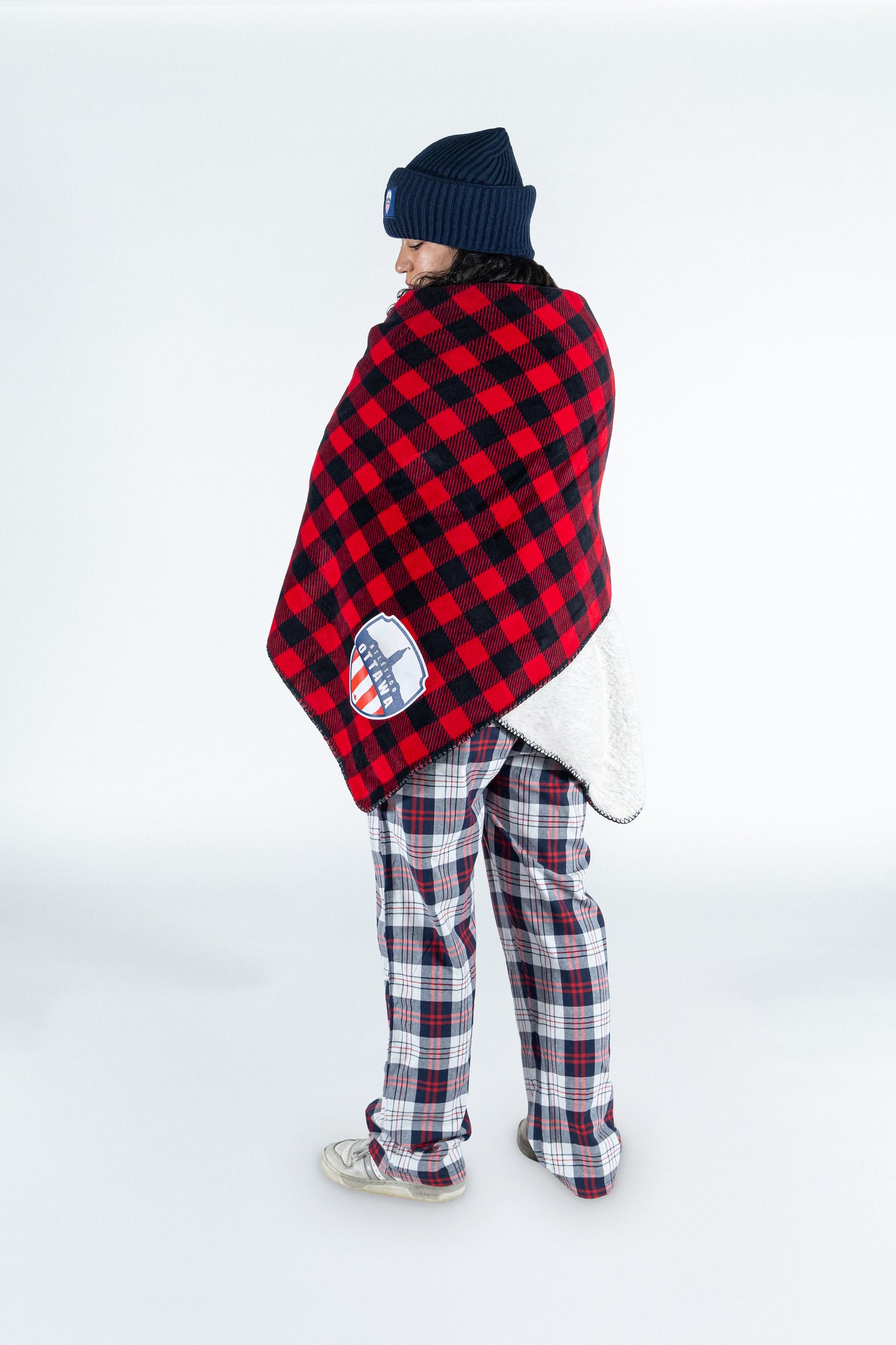 Atlético Ottawa Shearling Throw